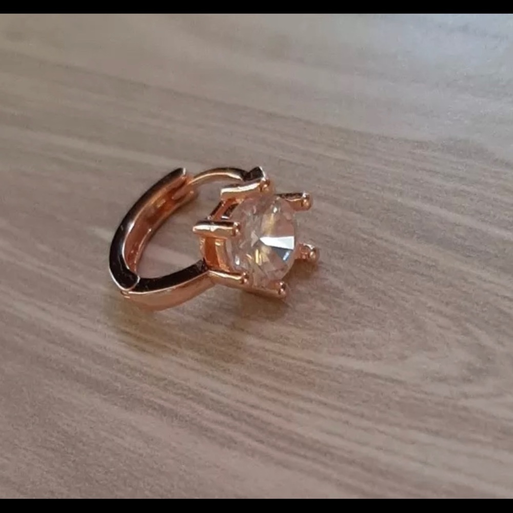 New 14k Gold Filled Geometric Circle Hoop Six-Claw White Sapphire Earrings - Picture 12 of 17